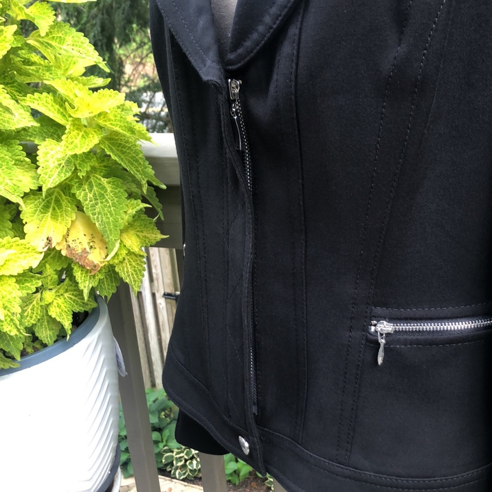 WHITE HOUSE BLACK MARKET BLACK JACKET - Picture 9 of 13